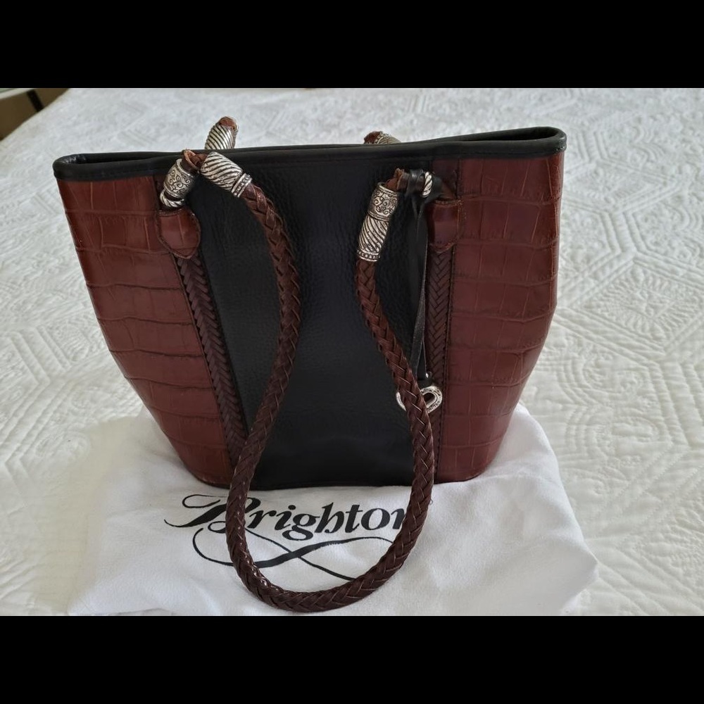 maroon/brown,black brighton purse (barely used!)